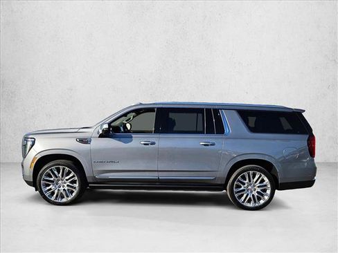 New 2026 GMC Yukon XL Denali w/ Denali Reserve Package image 5