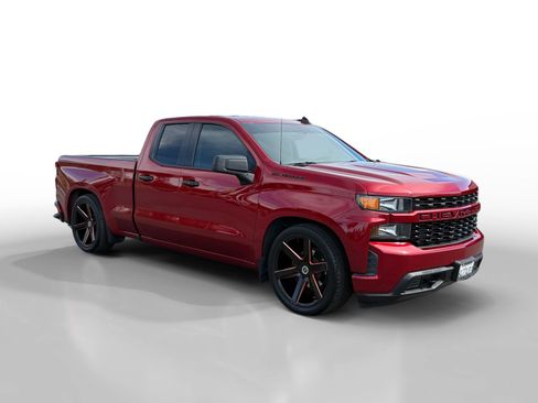 Used 2021 Chevrolet Silverado 1500 Custom w/ LPO, Dark Essentials Package image 7