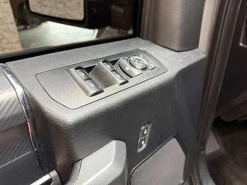 Used 2018 Ford F150 XLT w/ Equipment Group 301A Mid AWD/4WD image 19