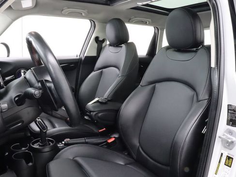 Used 2021 MINI Cooper S FWD image 10