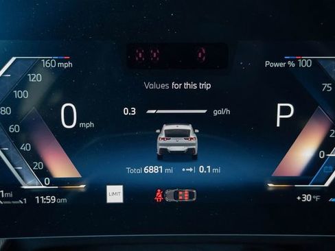 Certified 2025 BMW X2 xDrive28i w/ Premium Package image 3