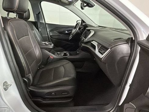 Used 2020 GMC Terrain SLT w/ Preferred Package AWD/4WD image 30