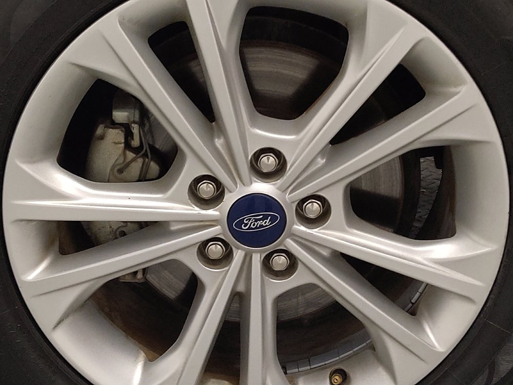 Used 2019 Ford Escape SE FWD image 31