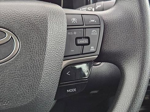 Used 2025 Toyota Camry LE w/ Convenience Package FWD image 14