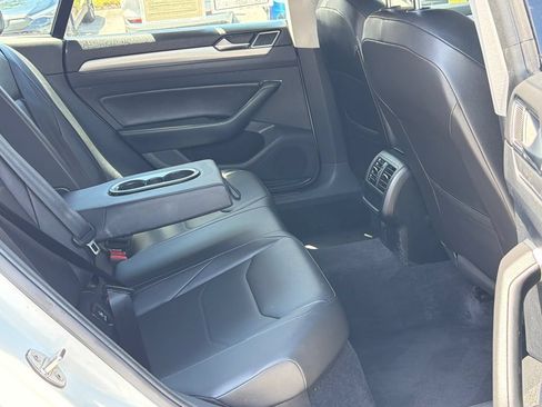 Used 2019 Volkswagen Arteon SE AWD/4WD image 18