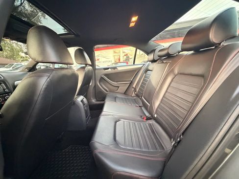 Used 2014 Volkswagen Jetta GLI Autobahn FWD image 12