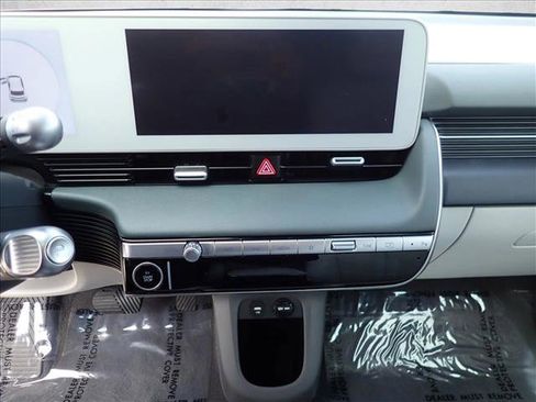 Used 2023 Hyundai Ioniq 5 SEL image 17