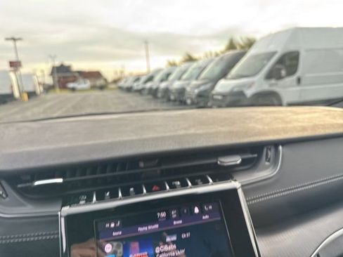 New 2025 Jeep Grand Cherokee Altitude w/ Trailer Tow Package image 26