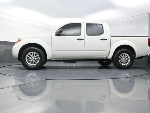 Used 2017 Nissan Frontier SV RWD image 25