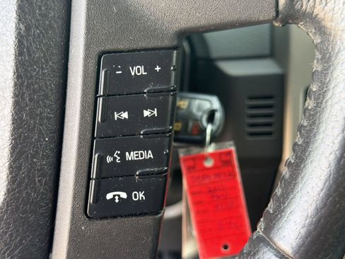 Used 2011 Ford F150 XLT w/ XLT Chrome Pkg RWD image 23