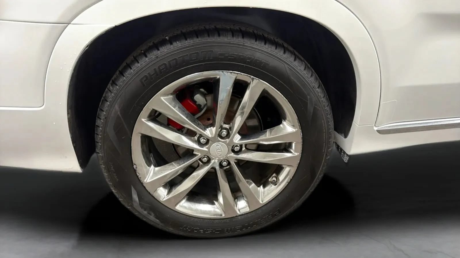 Used 2014 Kia Sorento SX w/ 3rd Row Package FWD image 27