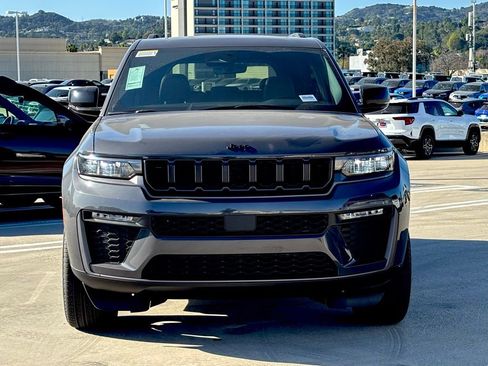 New 2026 Jeep Grand Cherokee Limited image 6