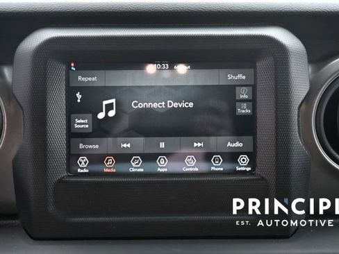 Used 2023 Jeep Wrangler Sport S image 15