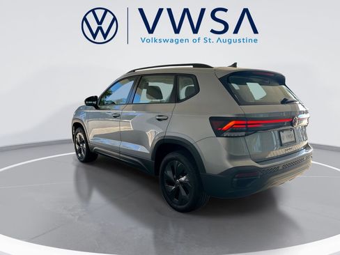 Used 2025 Volkswagen Taos S FWD image 6