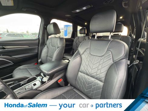 Used 2023 Kia Telluride SX X-Line image 13