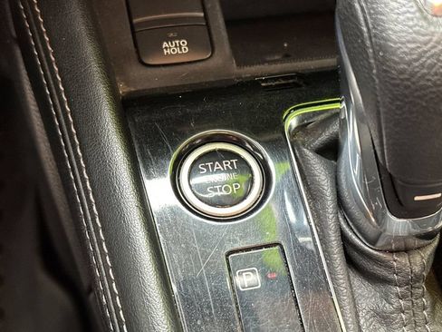 Used 2021 Nissan Kicks SV FWD image 20