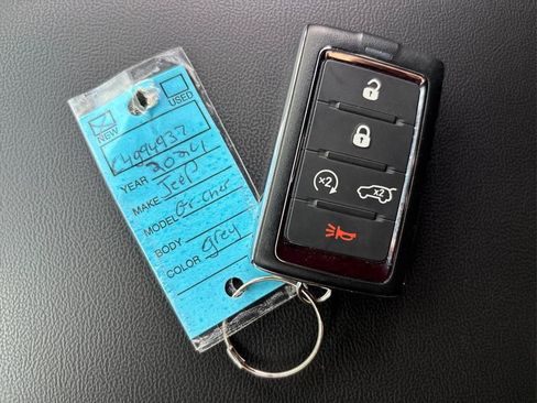 Used 2024 Jeep Grand Cherokee Trailhawk w/ Advanced Protech Group II image 44