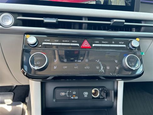 New 2026 Hyundai Tucson Limited image 29