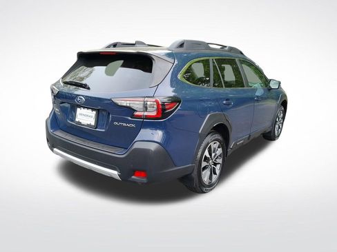 Used 2023 Subaru Outback Limited AWD/4WD image 8