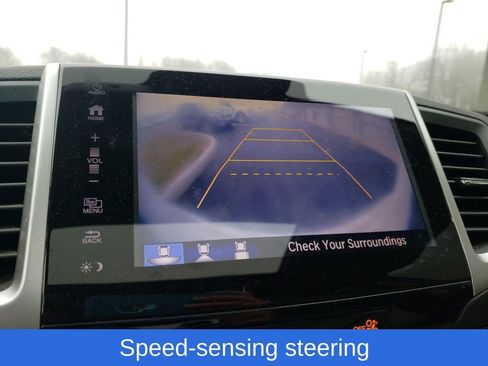 Used 2017 Honda Pilot Touring image 26