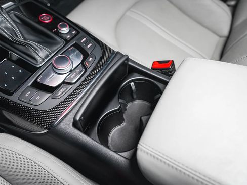 Used 2018 Audi S6 Premium Plus image 57