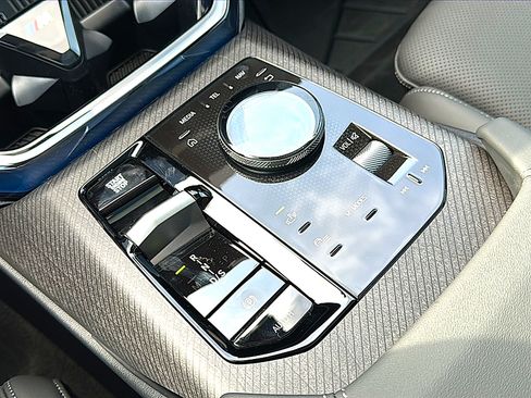 New 2026 BMW X3 xDrive30i AWD/4WD image 26