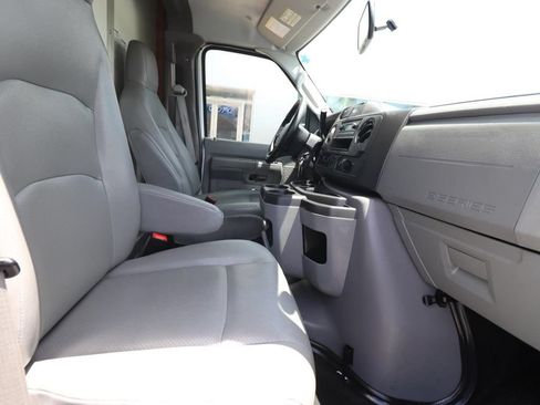 Certified 2024 Ford E-350 and Econoline 350 Super Duty w/ Power Windows & Locks Group RWD image 8