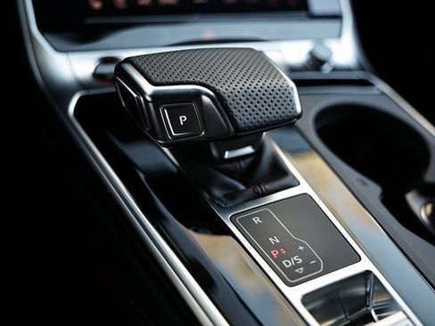 New 2026 Audi RS 7 Performance image 40