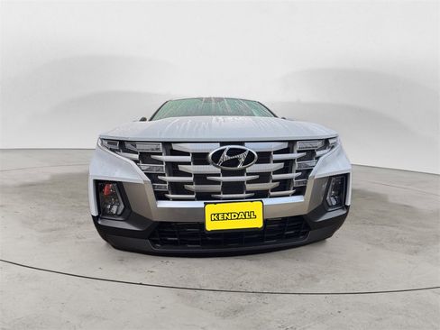 Certified 2024 Hyundai Santa Cruz SE image 6