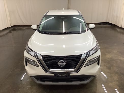 Used 2023 Nissan Rogue SV AWD/4WD image 2