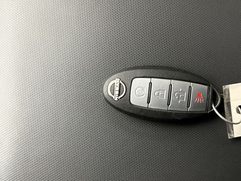 Used 2022 Nissan Frontier S w/ Technology Package image 21