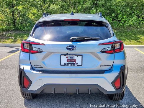 Certified 2026 Subaru Crosstrek 2.5i Premium AWD/4WD image 5