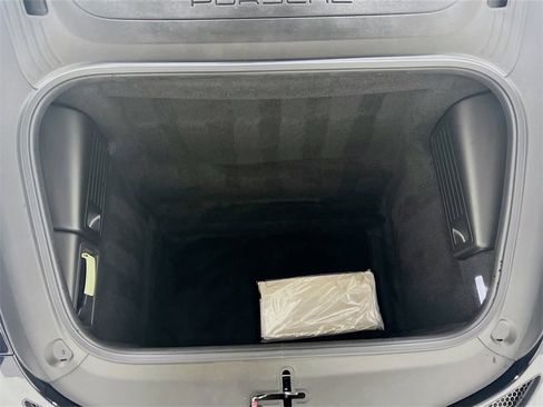 Certified 2021 Porsche 718 Cayman GT4 image 28