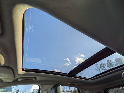 Certified 2023 Ford Edge SEL w/ Convenience Package image 25