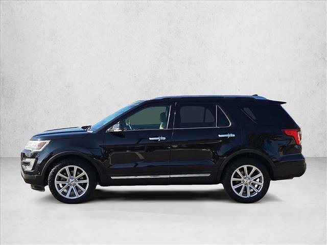 Used 2017 Ford Explorer Limited w/ Equipment Group 301A AWD/4WD image 8