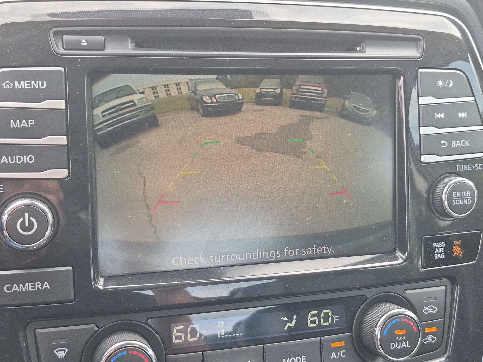 Used 2023 Nissan Maxima SL FWD image 25