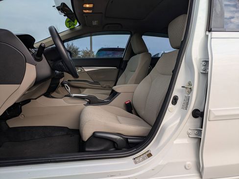 Used 2014 Honda Civic EX image 12