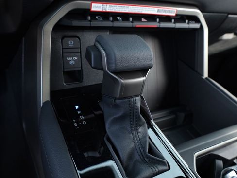 New 2026 Toyota Tundra Limited image 7