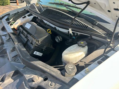 Used 2020 Chevrolet Express 2500 w/ Driver Convenience Package image 40