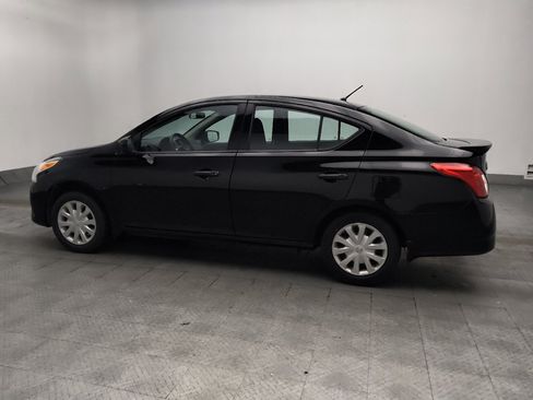 Used 2017 Nissan Versa S Plus FWD image 3