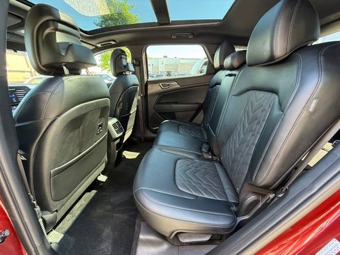 Used 2025 Kia Sportage X-Line w/ Premium Package AWD/4WD image 23