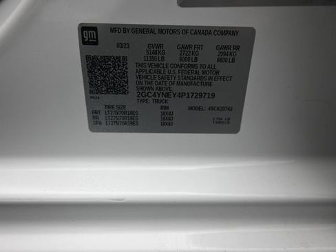 Used 2023 Chevrolet Silverado 2500 LT w/ All Star Edition image 15