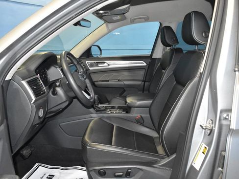 Used 2023 Volkswagen Atlas SE image 7