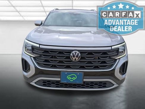 Used 2024 Volkswagen Atlas Cross Sport SE AWD/4WD image 22
