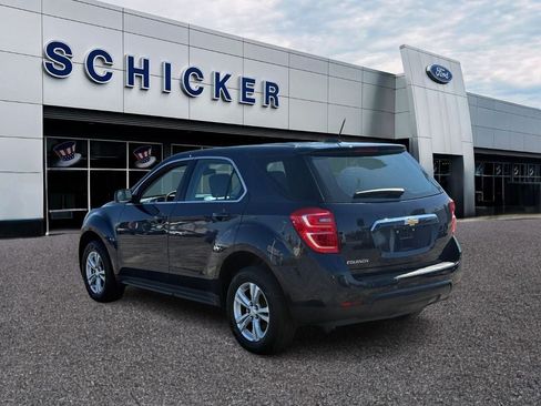 Used 2017 Chevrolet Equinox LS FWD image 3