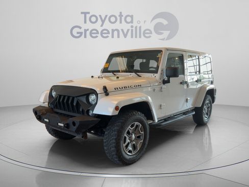 Used 2017 Jeep Wrangler Unlimited Rubicon w/ Connectivity Group AWD/4WD image 1