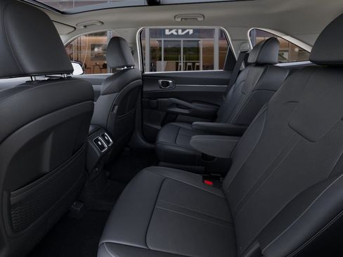 New 2025 Kia Sorento EX w/ Panoramic Sunroof Package image 18