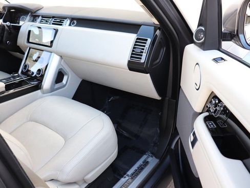 Used 2022 Land Rover Range Rover Westminster Edition image 32