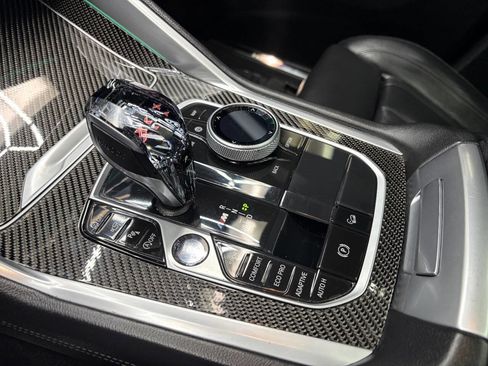 Used 2020 BMW X6 M50i image 31