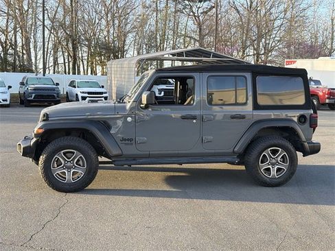 Used 2021 Jeep Wrangler Unlimited Sport image 10